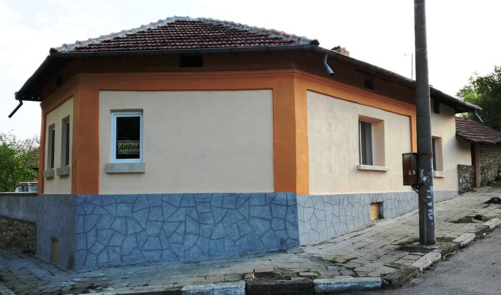 Divna Guest House كروشونا المظهر الخارجي الصورة